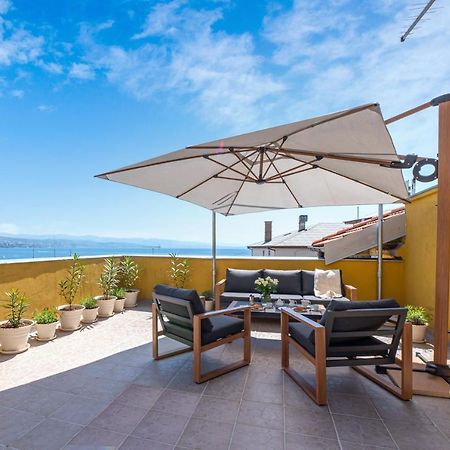 Penthouse At Villa Mascagni Опатия Экстерьер фото